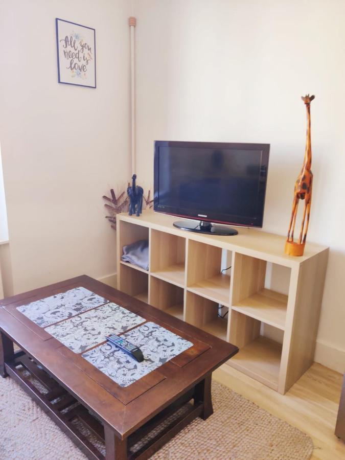 Sw Cosy Apart - Chambly Persan Roissy Exteriér fotografie