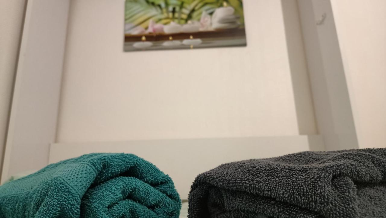 Sw Cosy Apart - Chambly Persan Roissy Exteriér fotografie